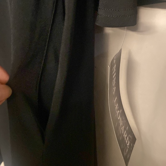 NWT Nina Leonard Cold Shoulder Dress, Size M Color Black/Off-white - Picture 7 of 11